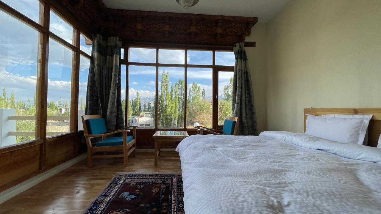 The Willow House Leh Kültér fotó
